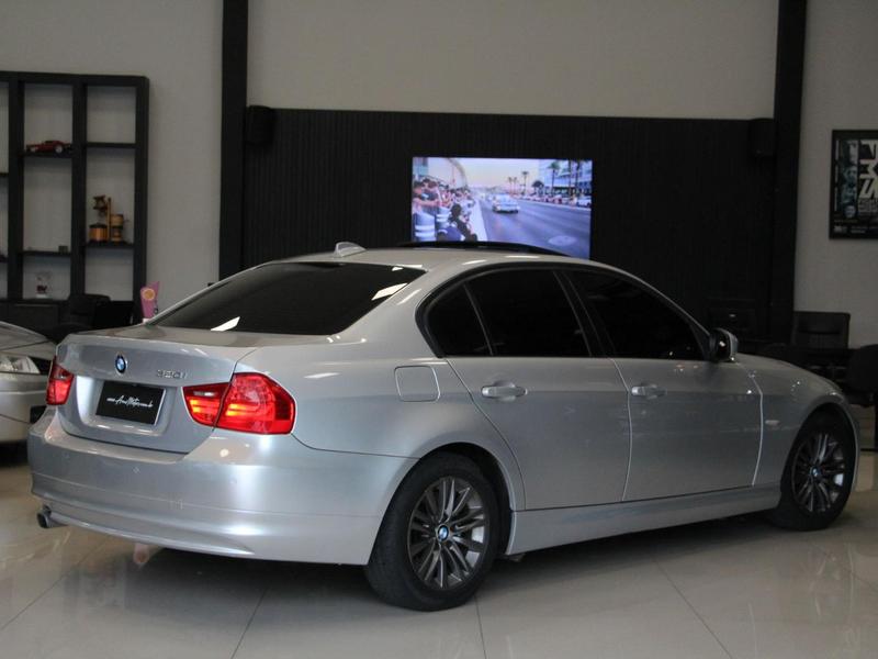 BMW 320i Pg 51 - foto 4