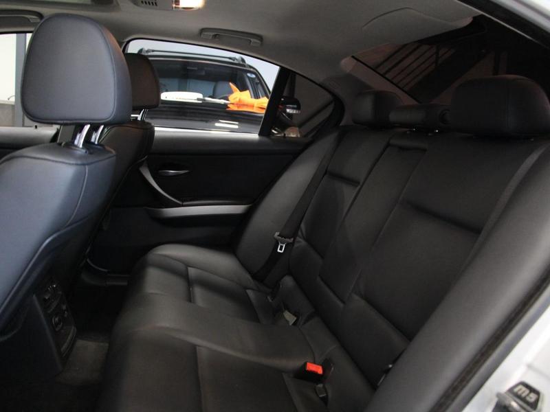 BMW 320i Pg 51 - foto 15