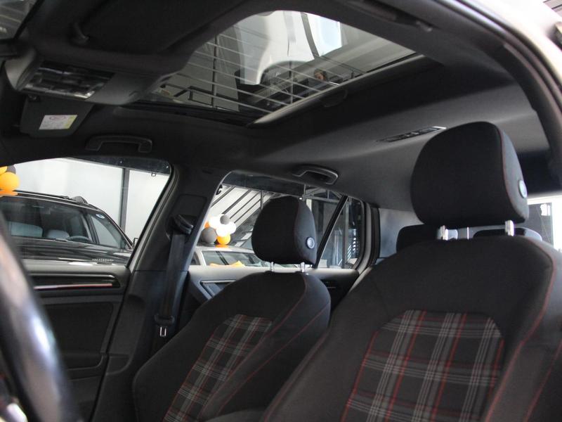 Volkswagen Golf Gti 2.0 TSI 220cv Aut. - foto 15