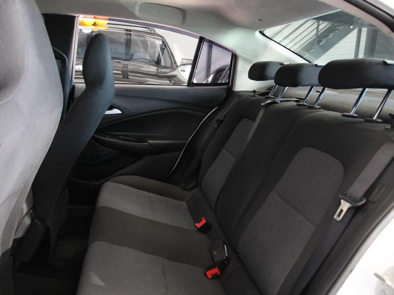 Chevrolet Onix Plus Plus 1.0 12V Tb Flex Aut. - foto 13