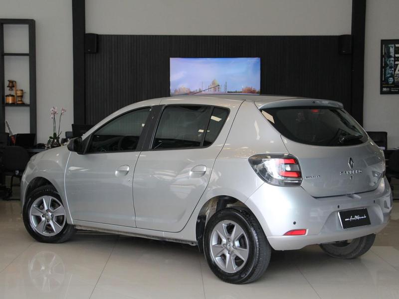 Renault Sandero Expr 1.0 - foto 6