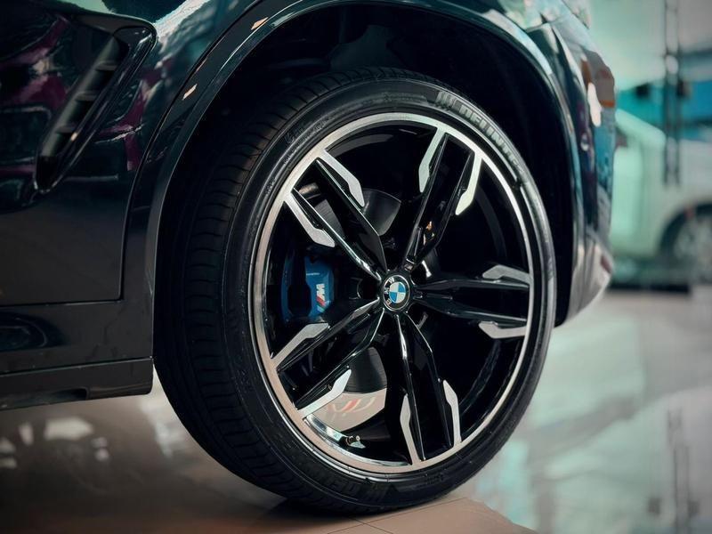 BMW X4 M 40i - foto 18