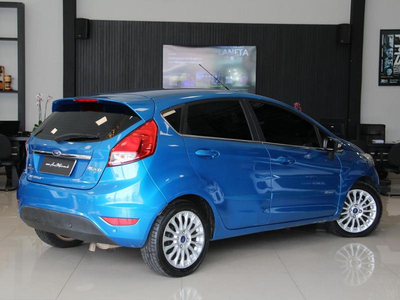 Ford Fiesta Ha 16l Ti A - foto 4