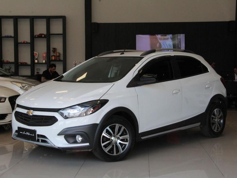 Chevrolet Onix 14mt Act - foto 3