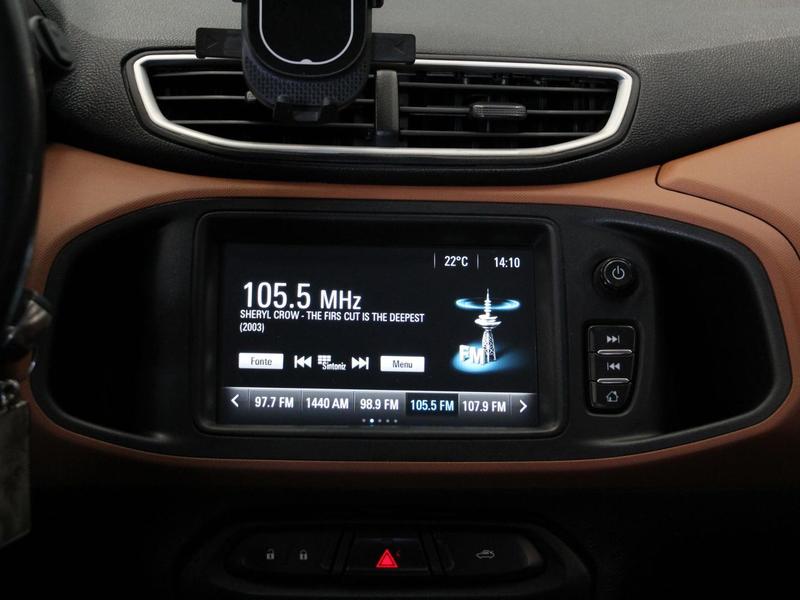 Chevrolet Onix 14mt Act - foto 10