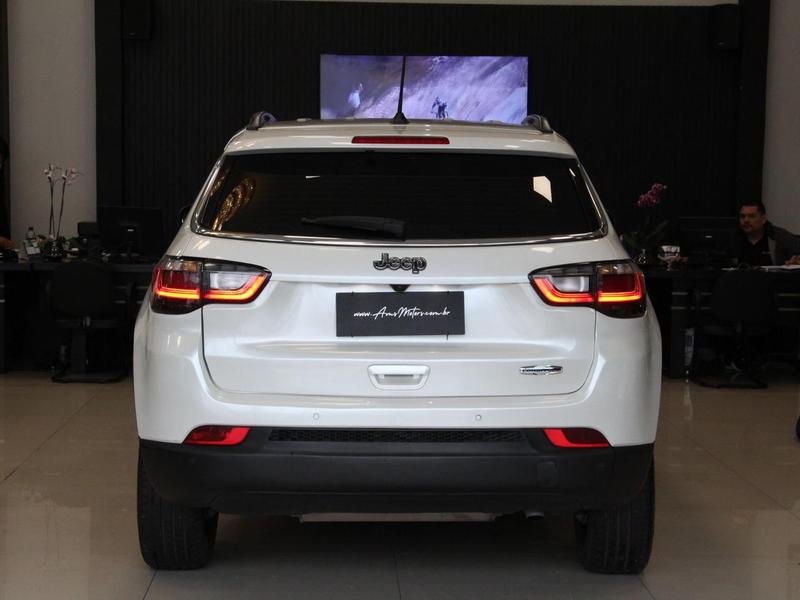 Jeep Compass Long T - foto 5