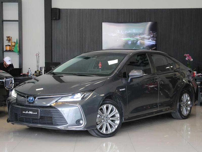 Toyota Corolla Altis Hv - foto 3