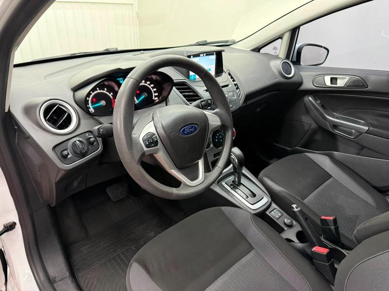 Ford Fiesta 1.6 Se Hatch 16V Flex 4P Automático - foto 9
