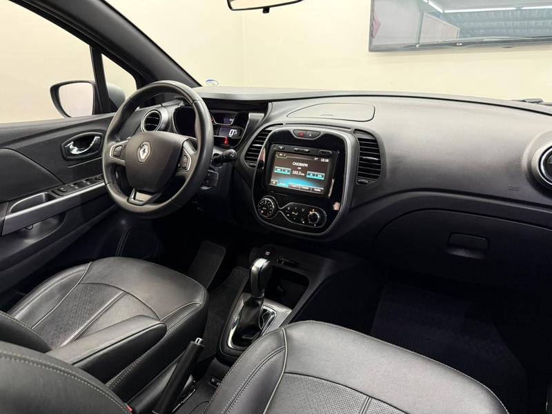 Renault Captur 1.6 Bose - foto 9