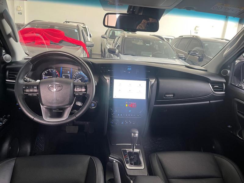 Toyota SW4 Hilux Swsrxa4rd 2024 Maring Parana - foto 11