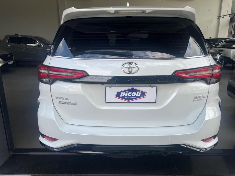 Toyota SW4 Hilux Swsrxa4rd 2024 Maring Parana - foto 4
