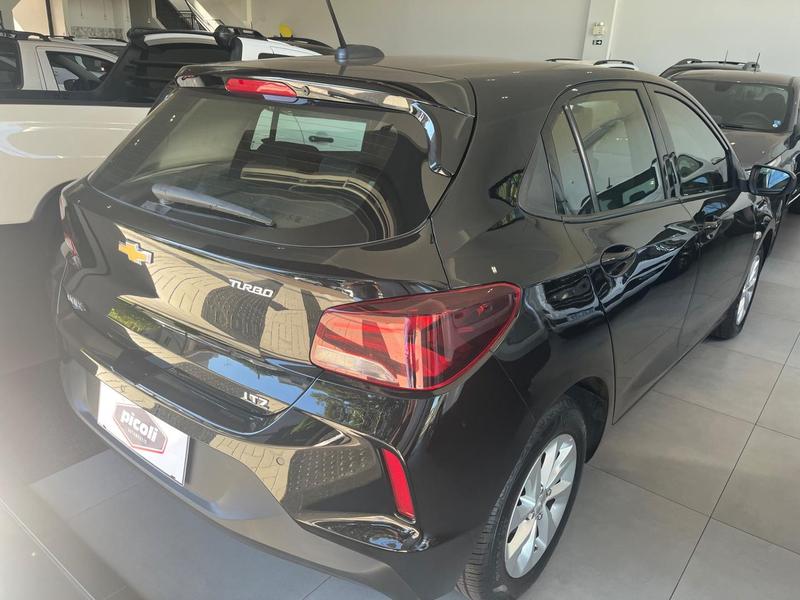 Chevrolet Onix 10tat ltz - foto 5