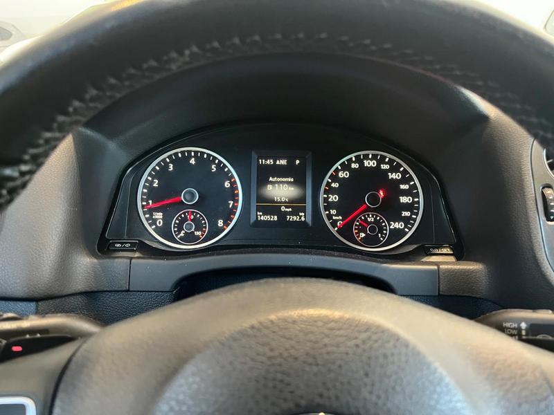 Volkswagen Tiguan 2.0 tsi - foto 10