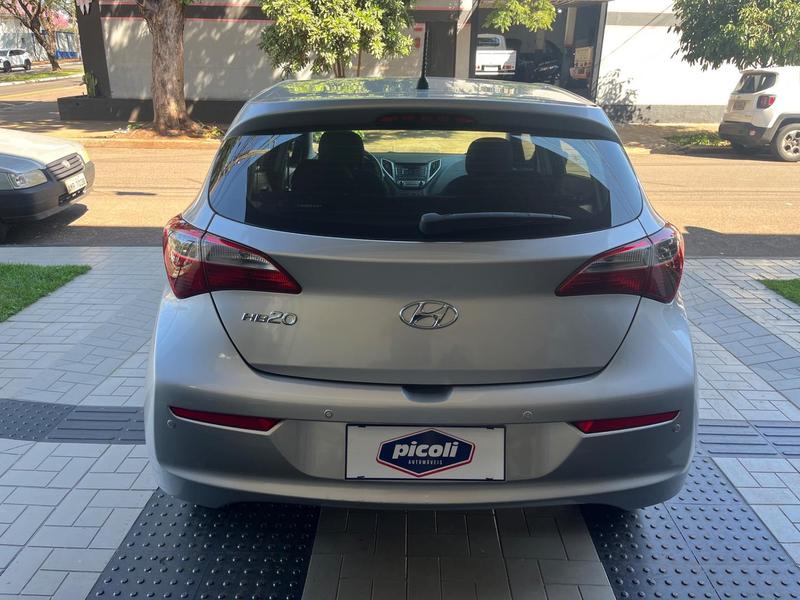 Hyundai HB20 1.0 confort plus - foto 4