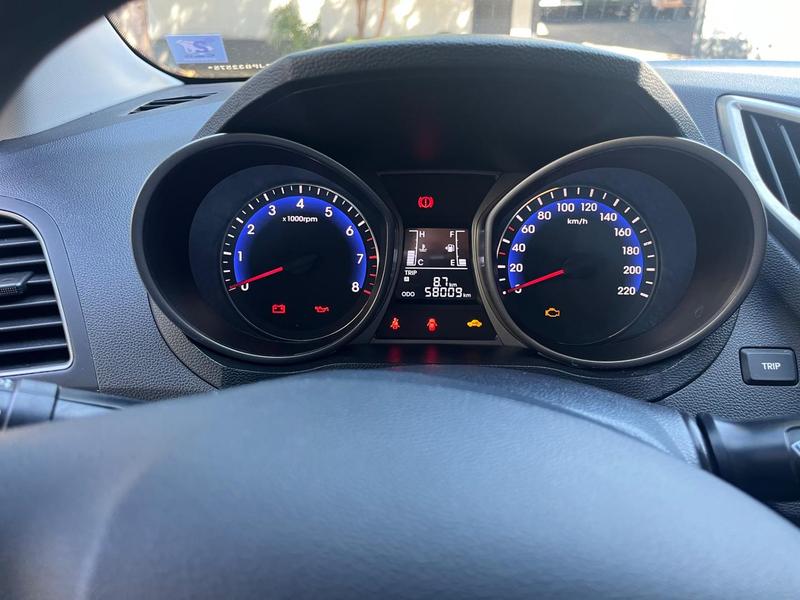 Hyundai HB20 1.0 confort plus - foto 9