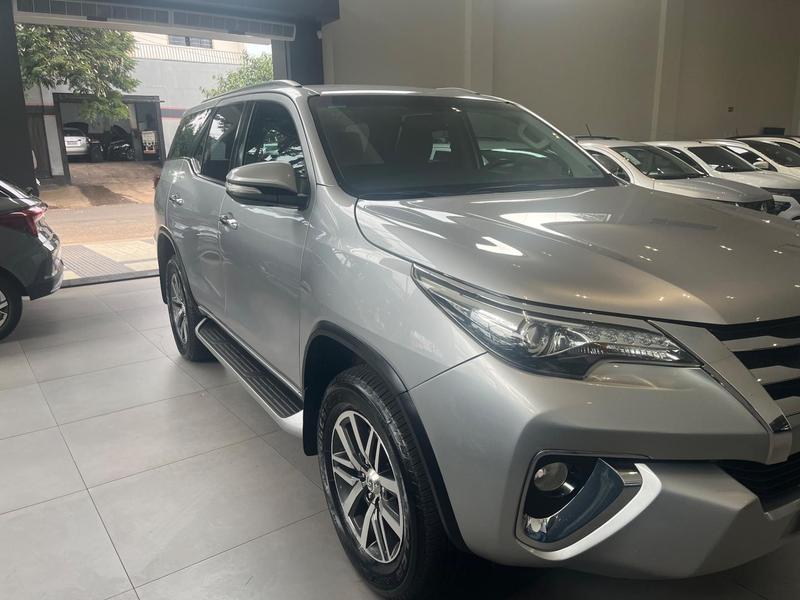 Toyota SW4 Hilux Swsrxa4fd 2017 Maring Parana - foto 6