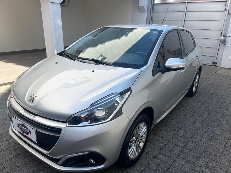 Peugeot 208 Act Pack Mt - foto 2