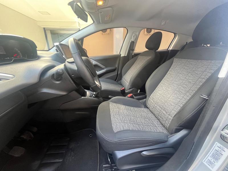 Peugeot 208 Act Pack Mt - foto 9