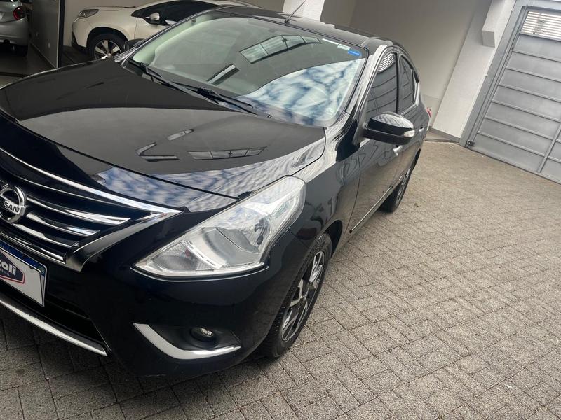 Nissan Versa 16uniquecvt - foto 2