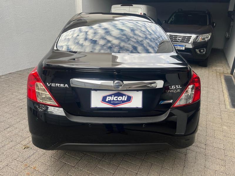 Nissan Versa 16uniquecvt - foto 4