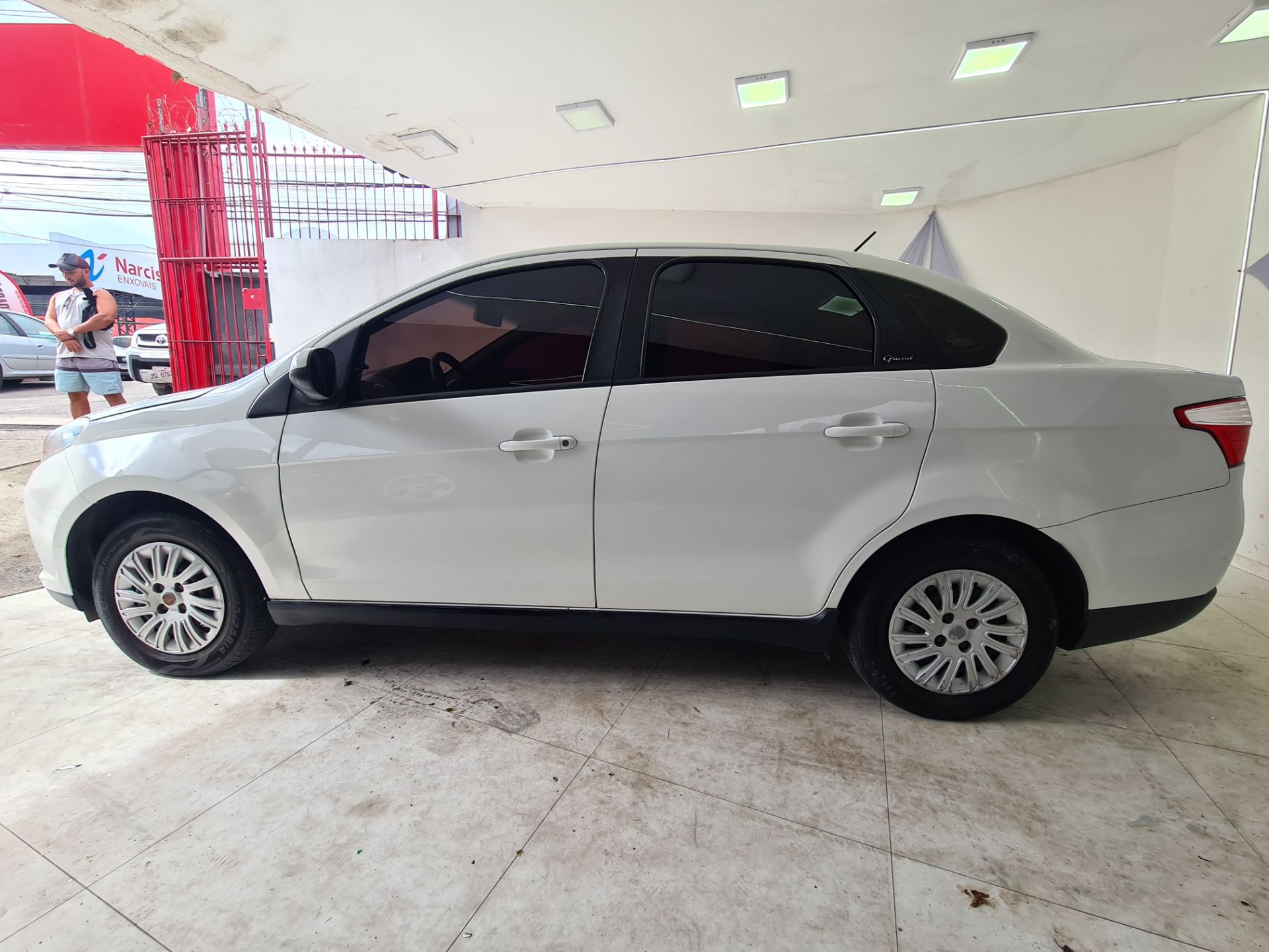 FIAT siena attract 1.0