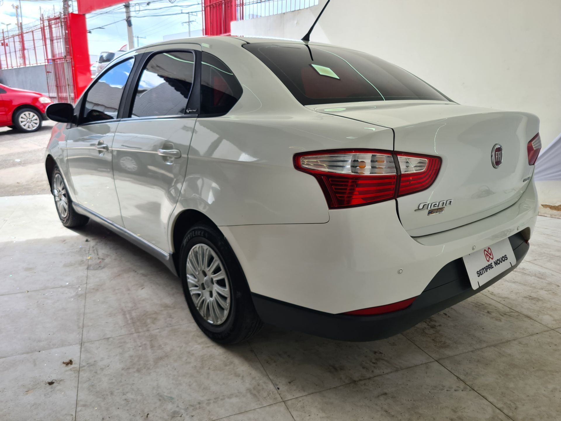 FIAT siena attract 1.0