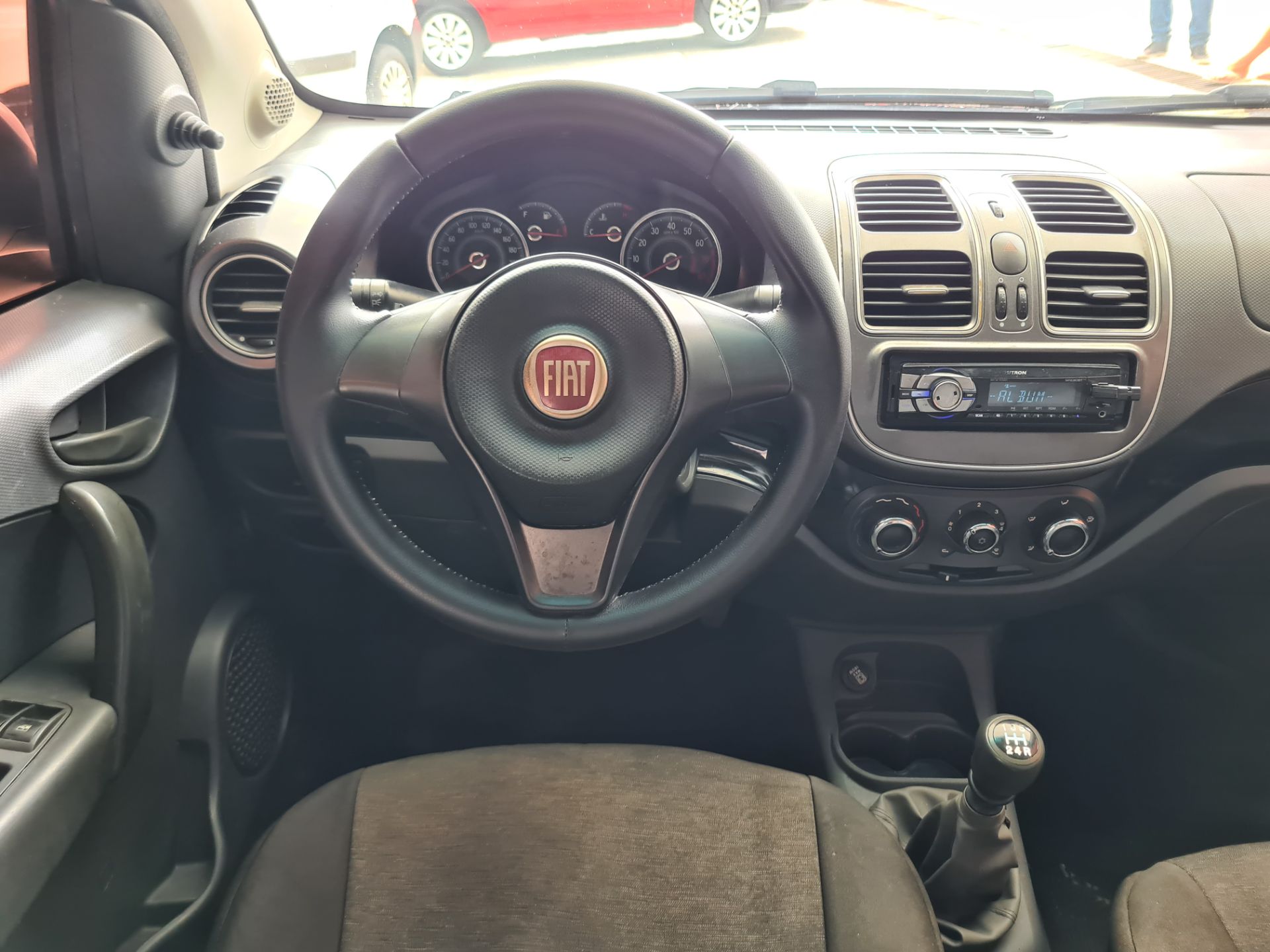 FIAT siena attract 1.0