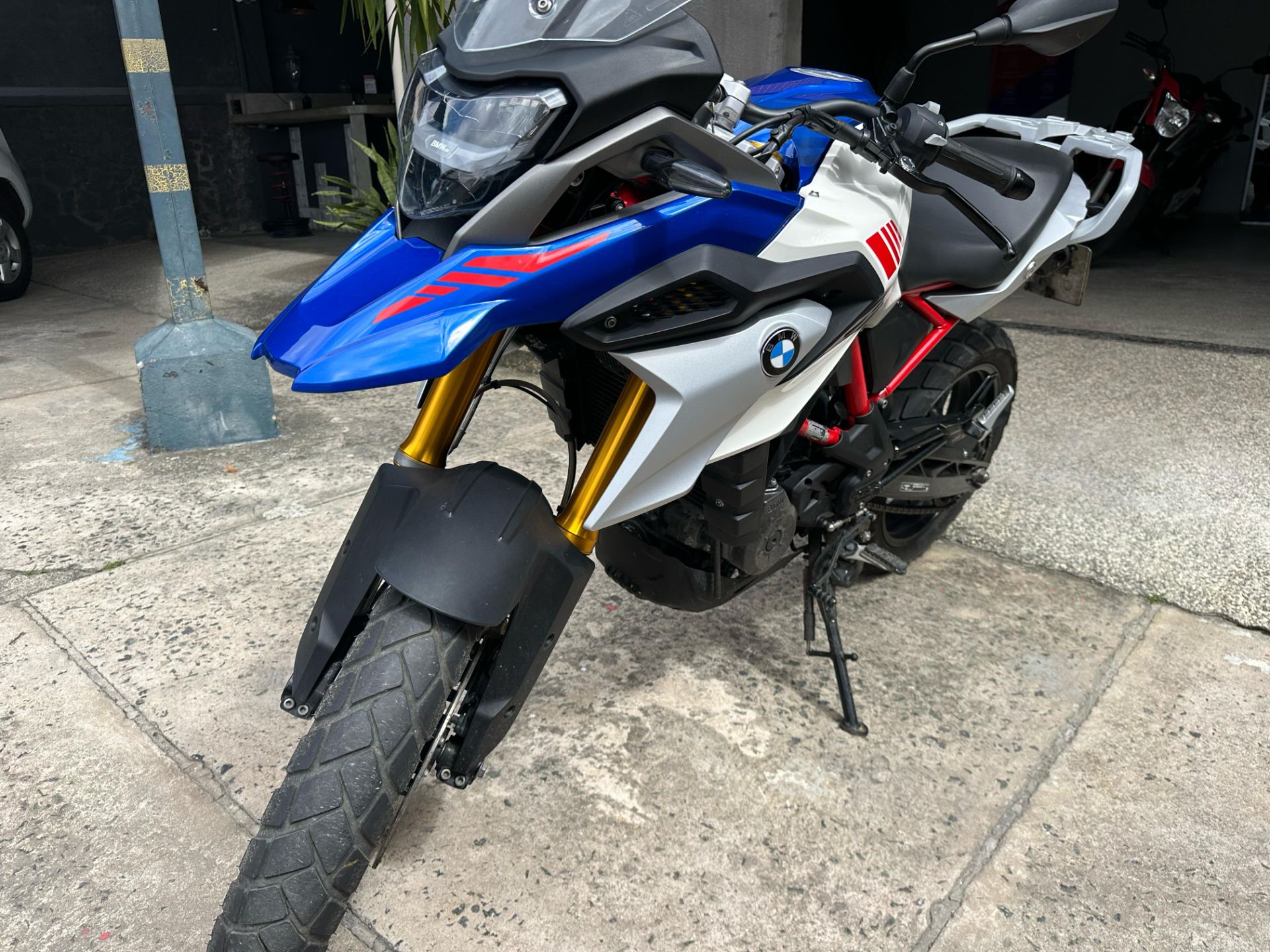 BMW g310 gs