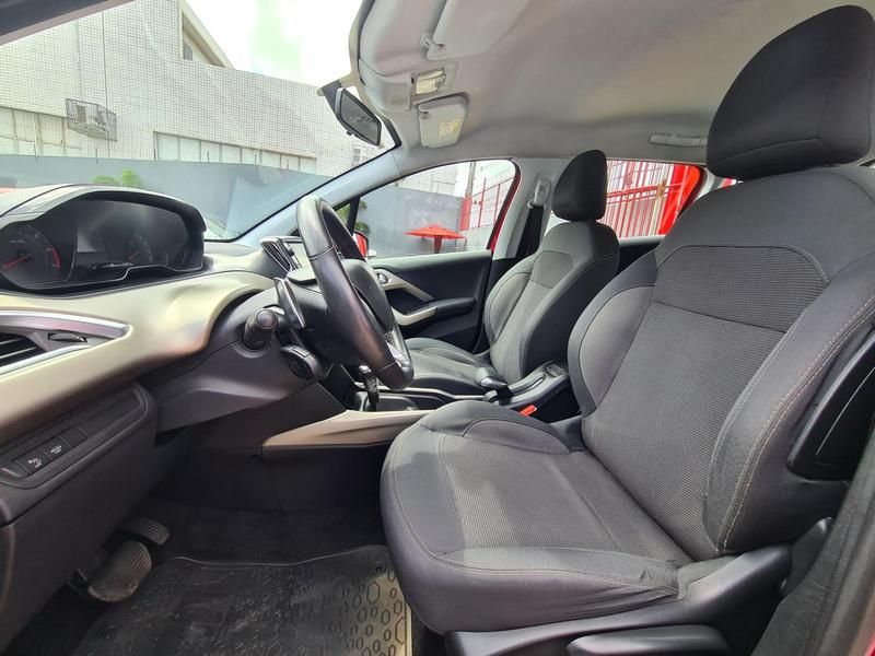 PEUGEOT 2008 allure a