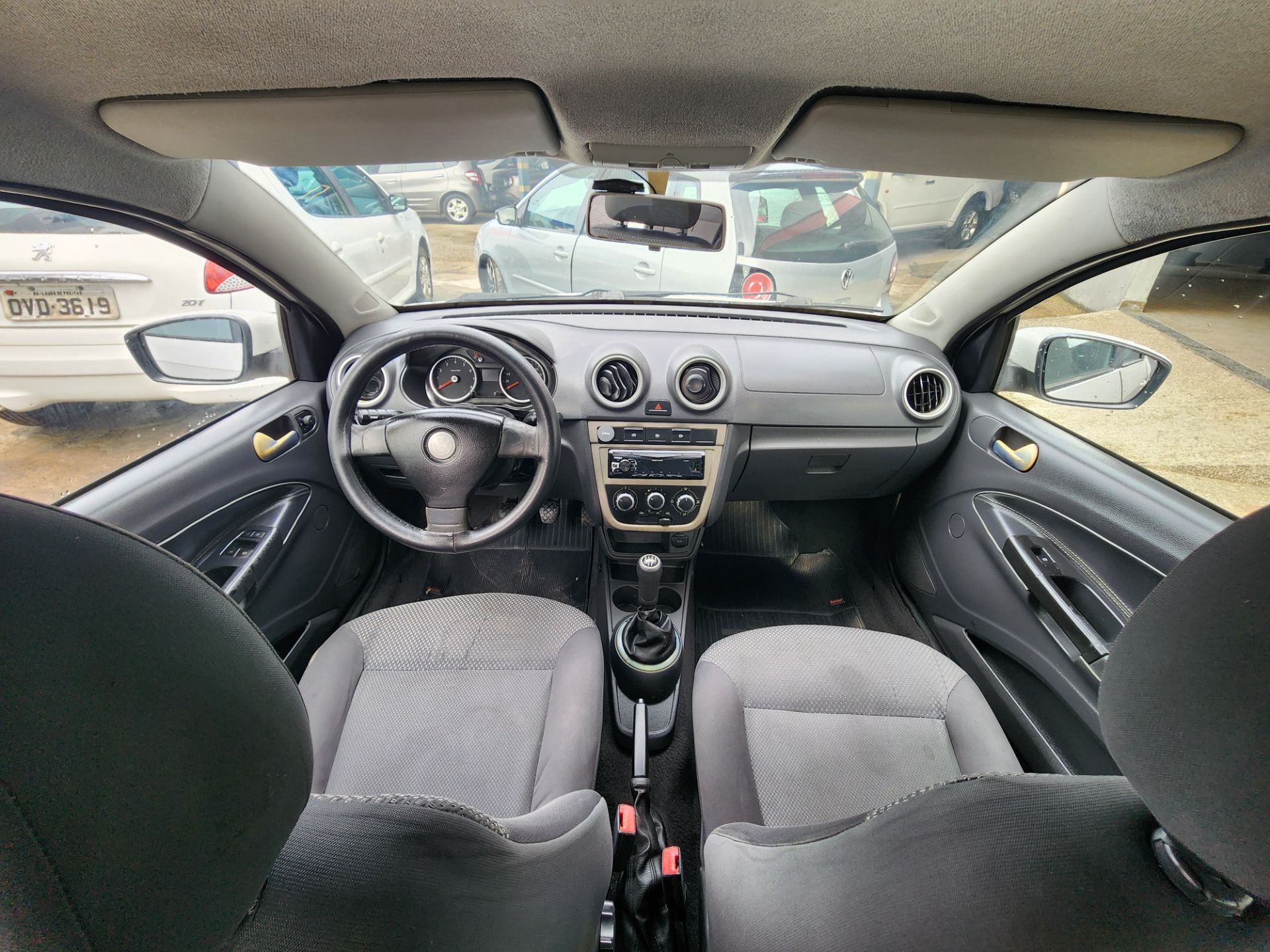 VOLKSWAGEN voyage 1.0