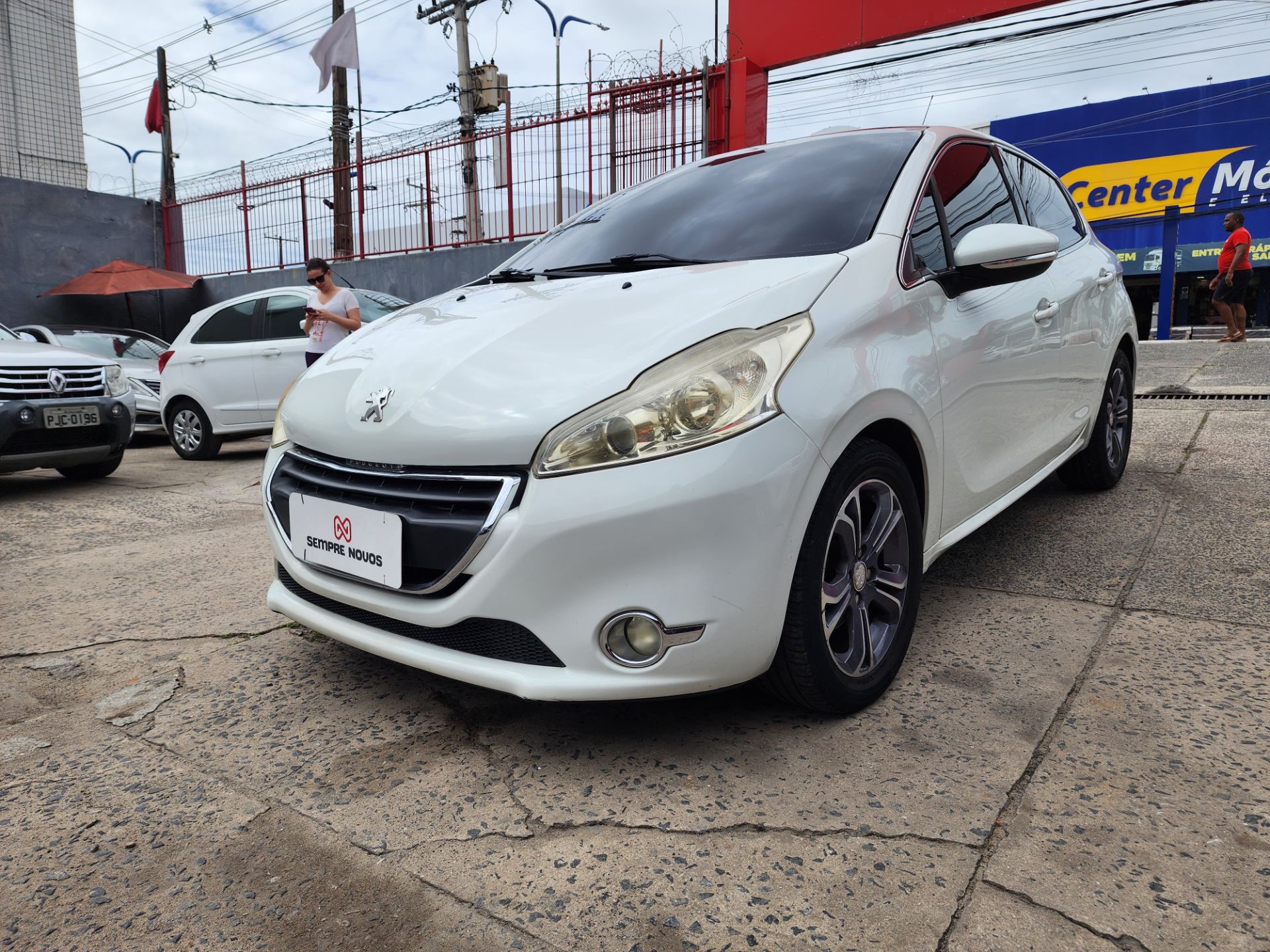 PEUGEOT 208 griffe a