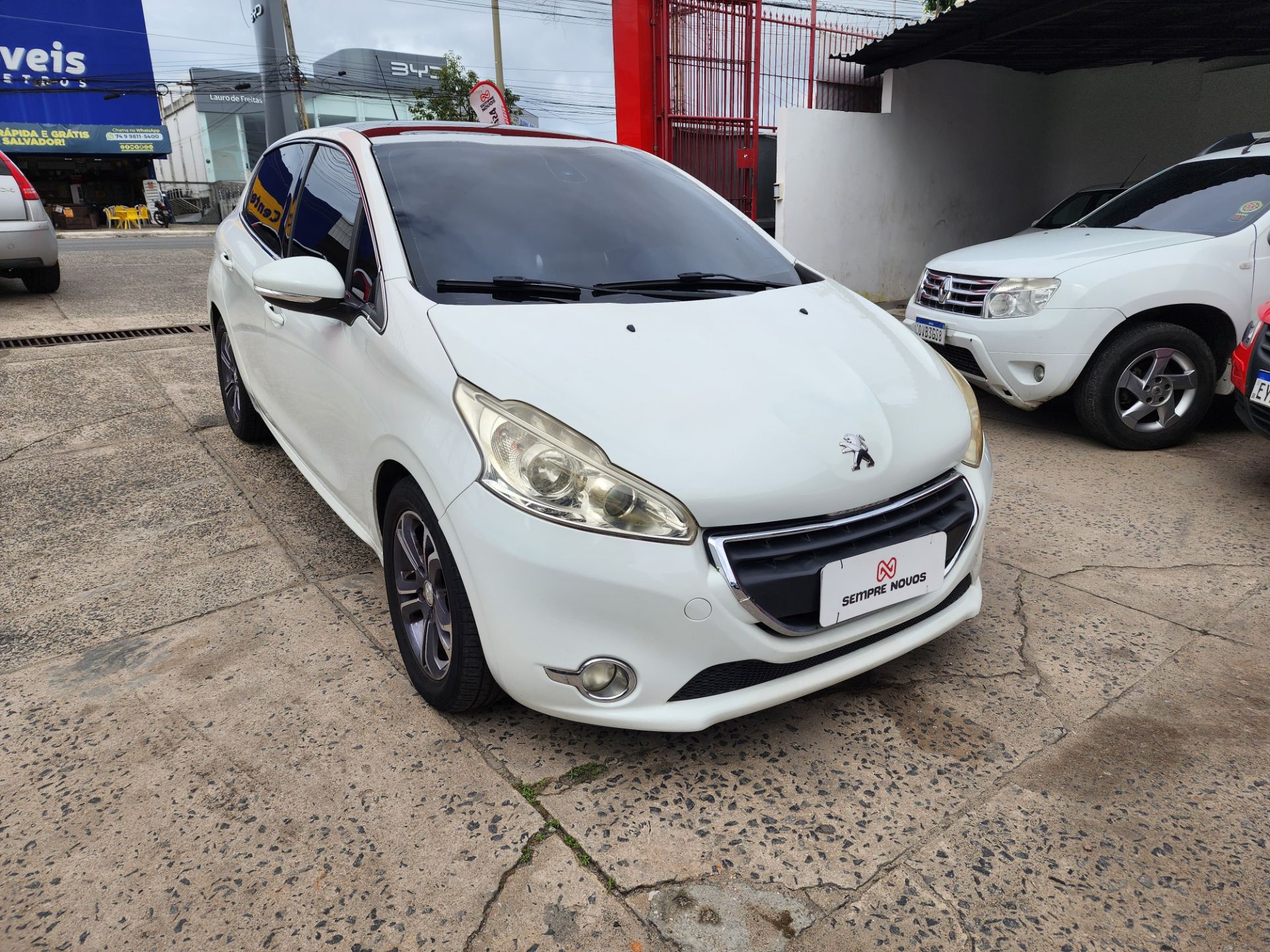 PEUGEOT 208 griffe a