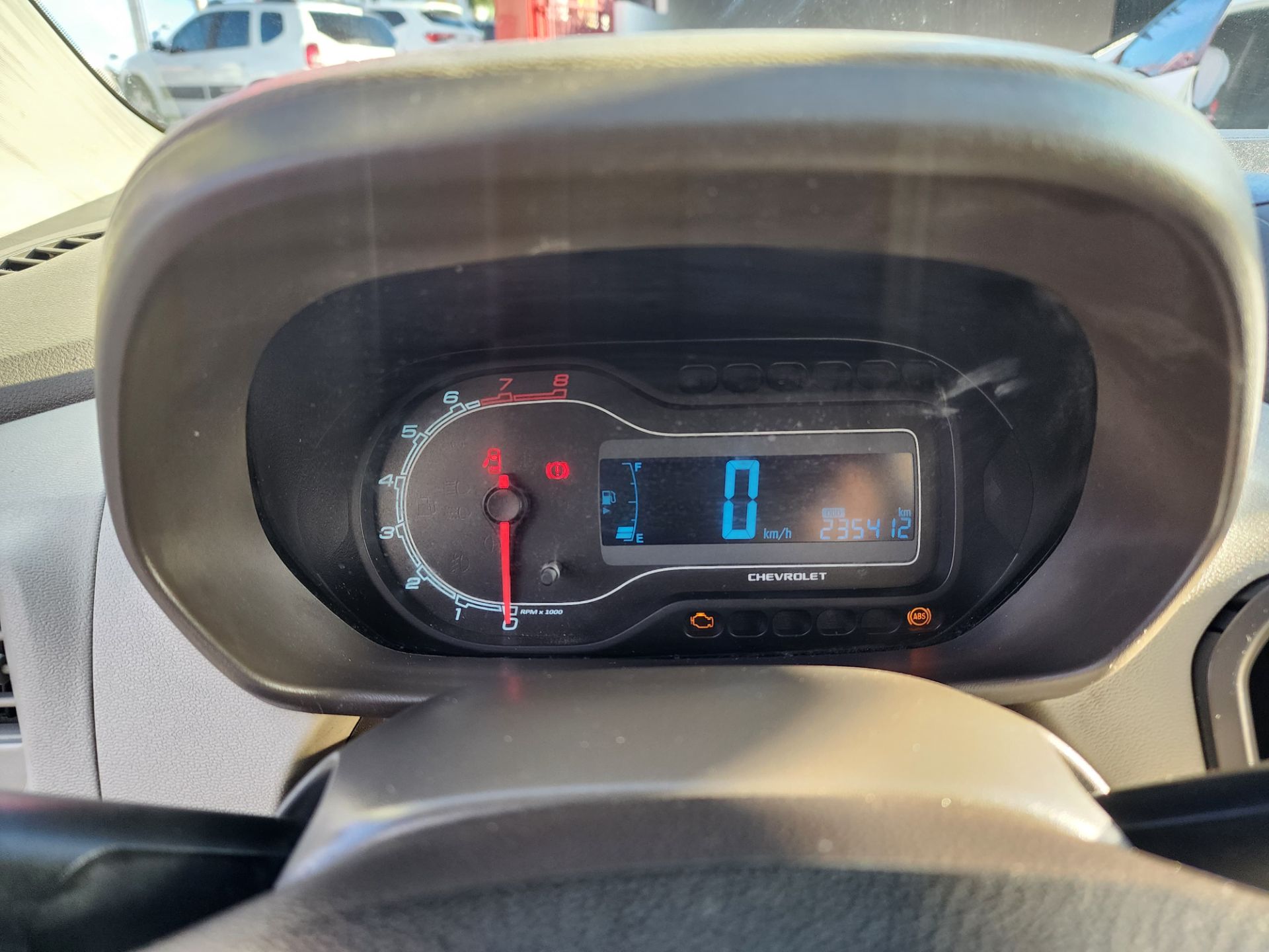 CHEVROLET spin 1.8l mt lt