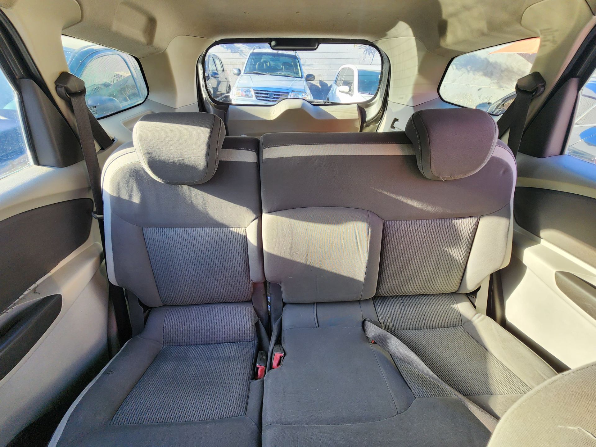 CHEVROLET spin 1.8l mt lt