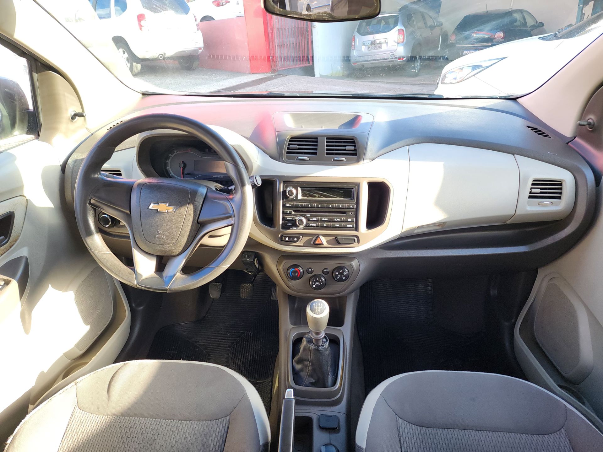 CHEVROLET spin 1.8l mt lt
