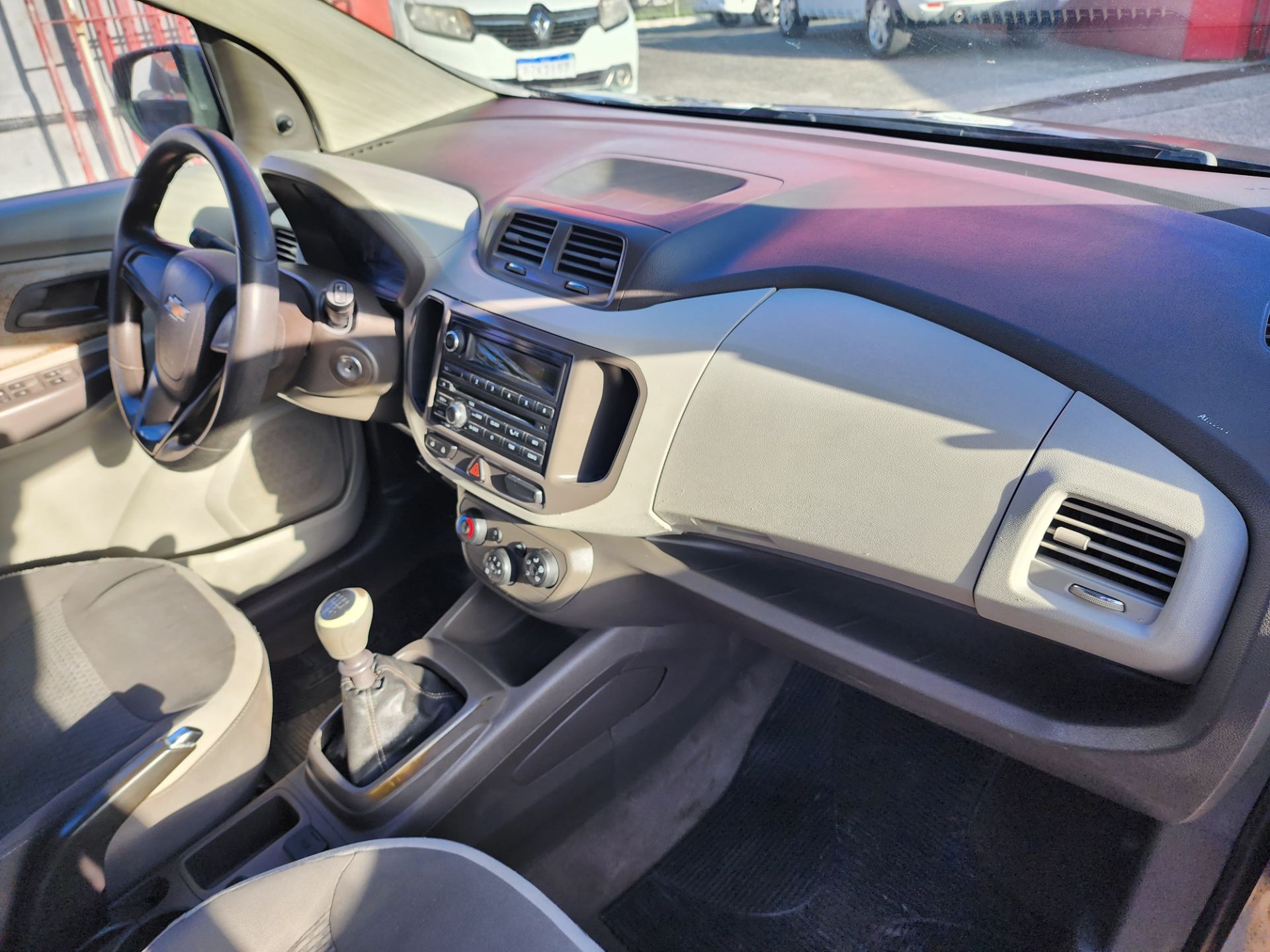 CHEVROLET spin 1.8l mt lt