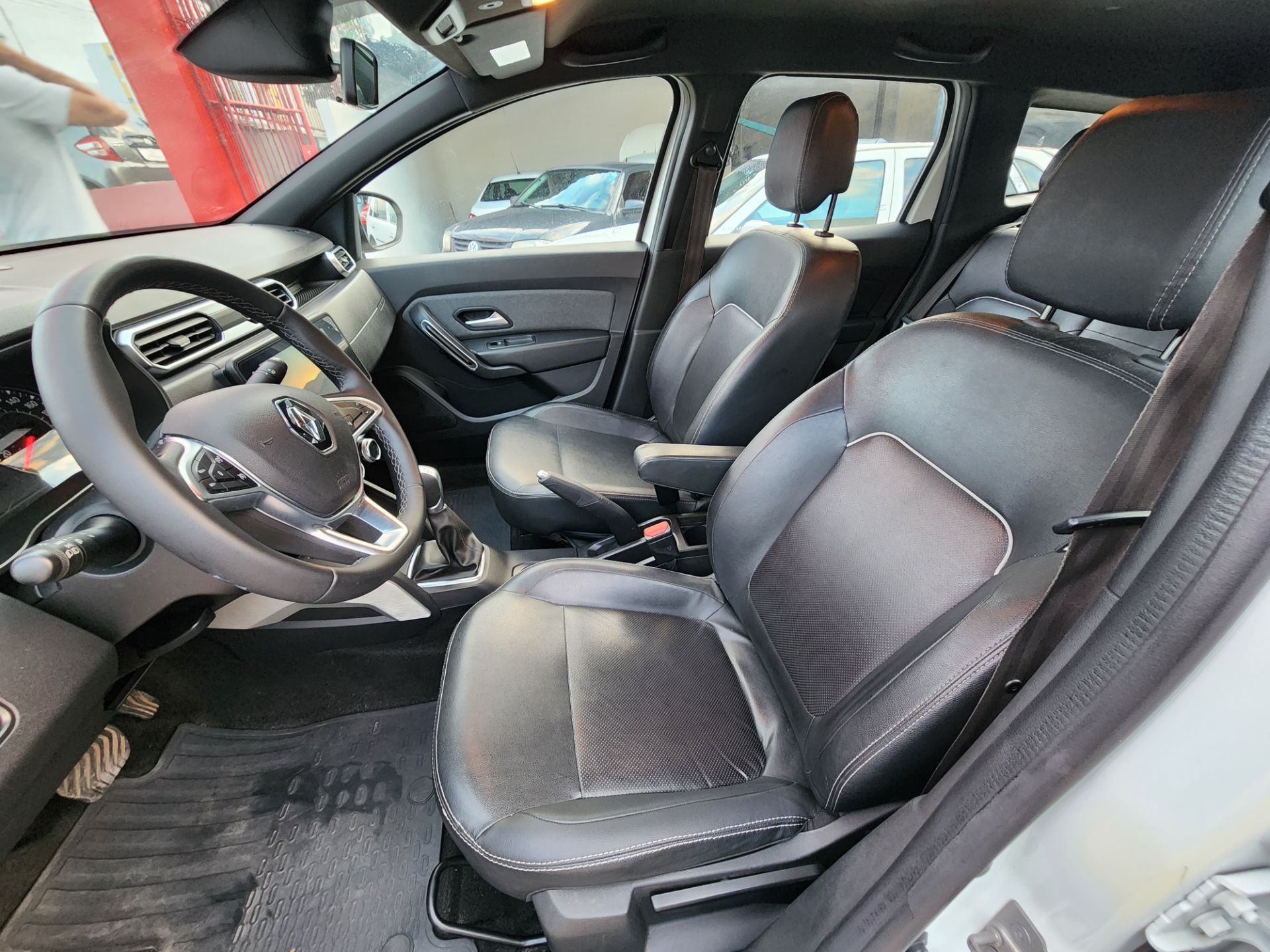 RENAULT duster ico16 cvt