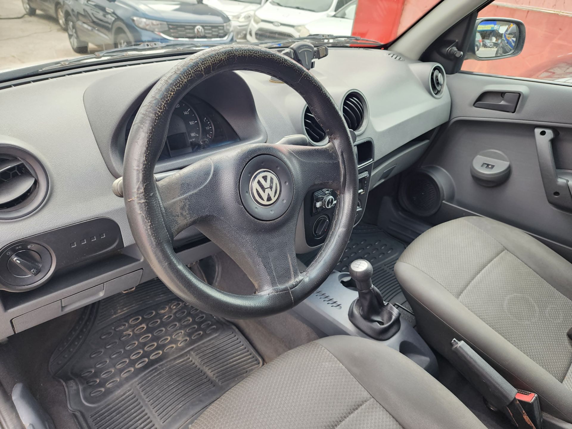 VOLKSWAGEN gol 1.0 giv