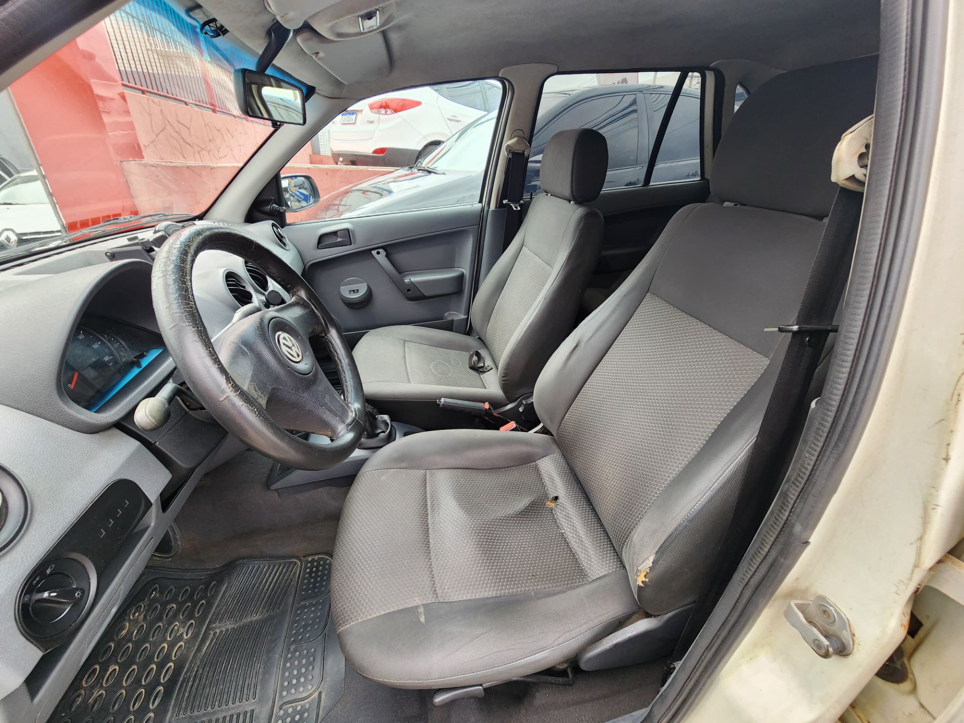 VOLKSWAGEN gol 1.0 giv
