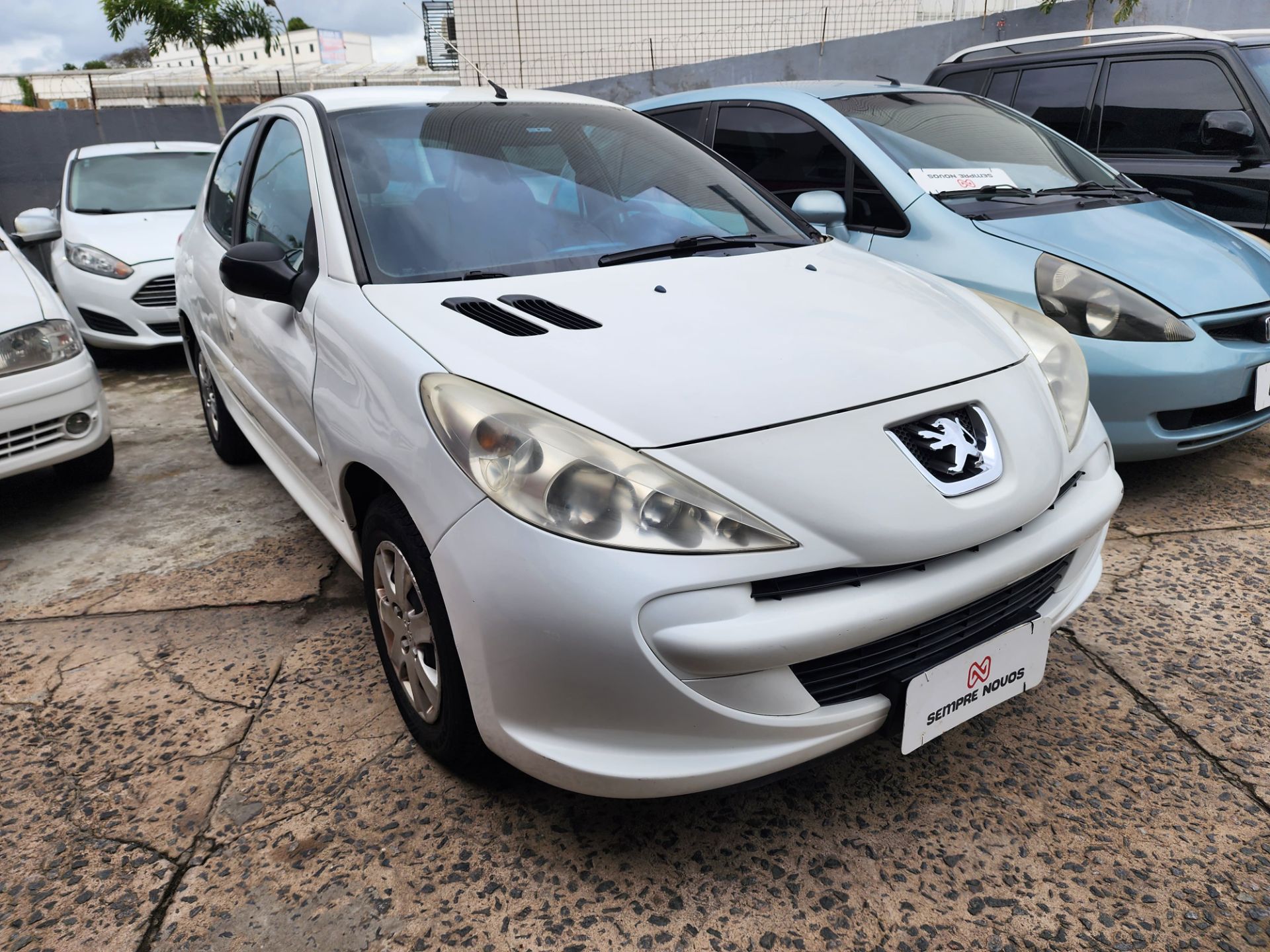 PEUGEOT 207 hb active