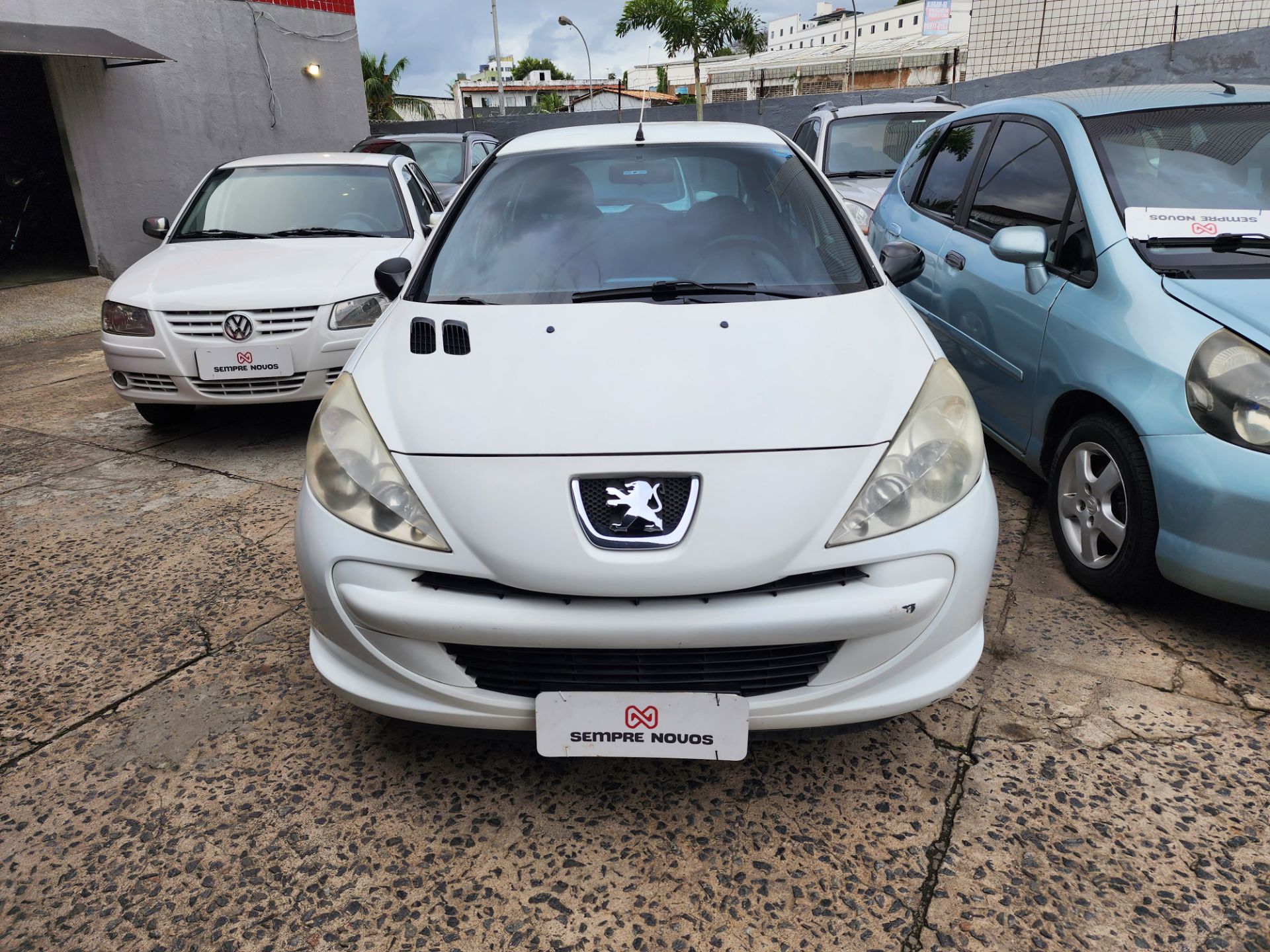 PEUGEOT 207 hb active