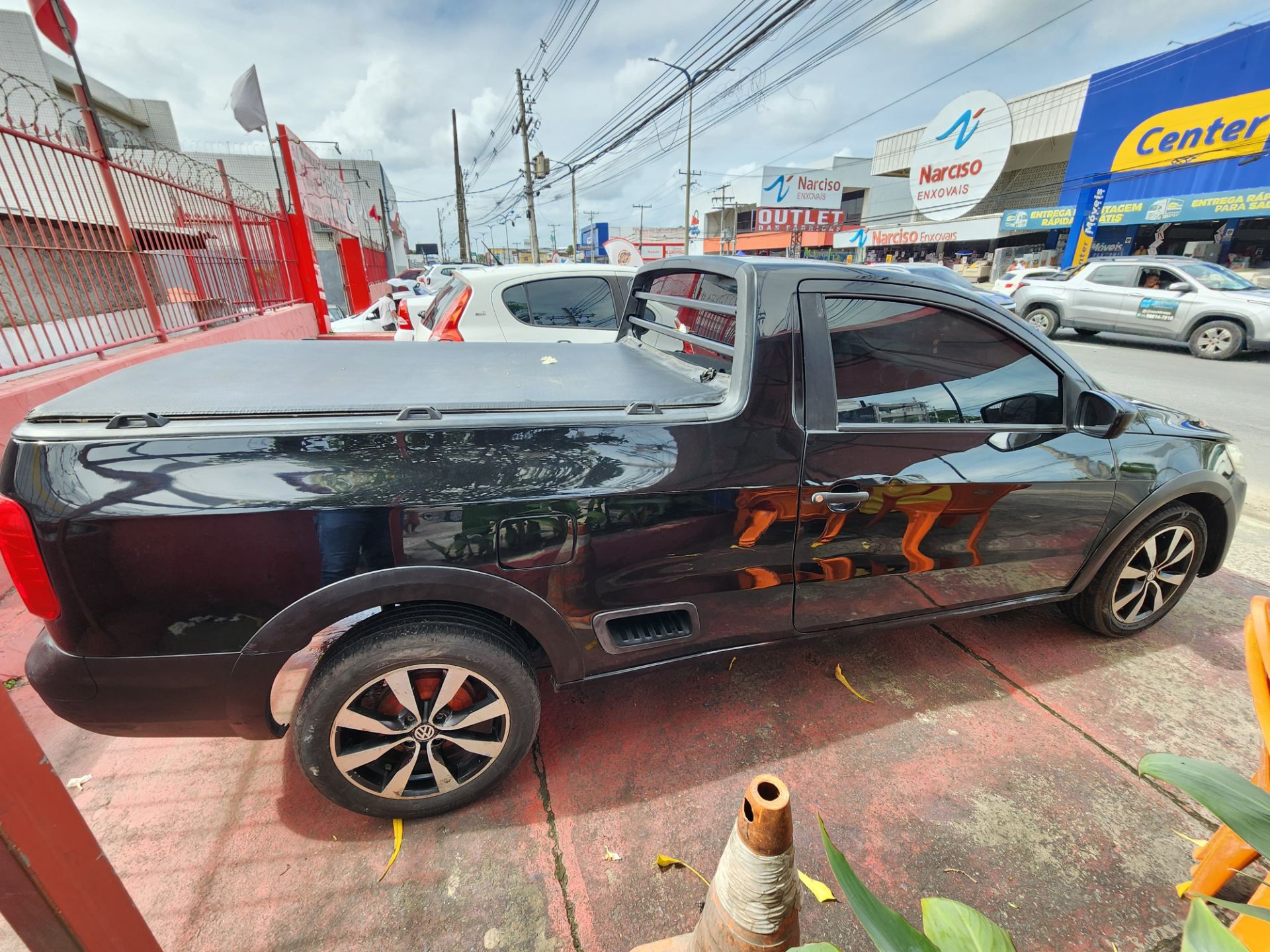 VOLKSWAGEN saveiro 1.6 cs