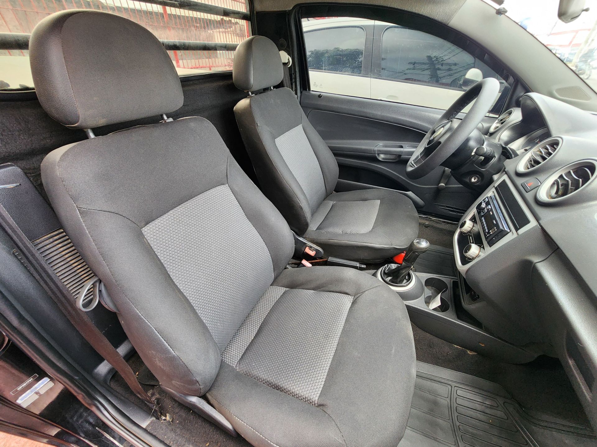 VOLKSWAGEN saveiro 1.6 cs