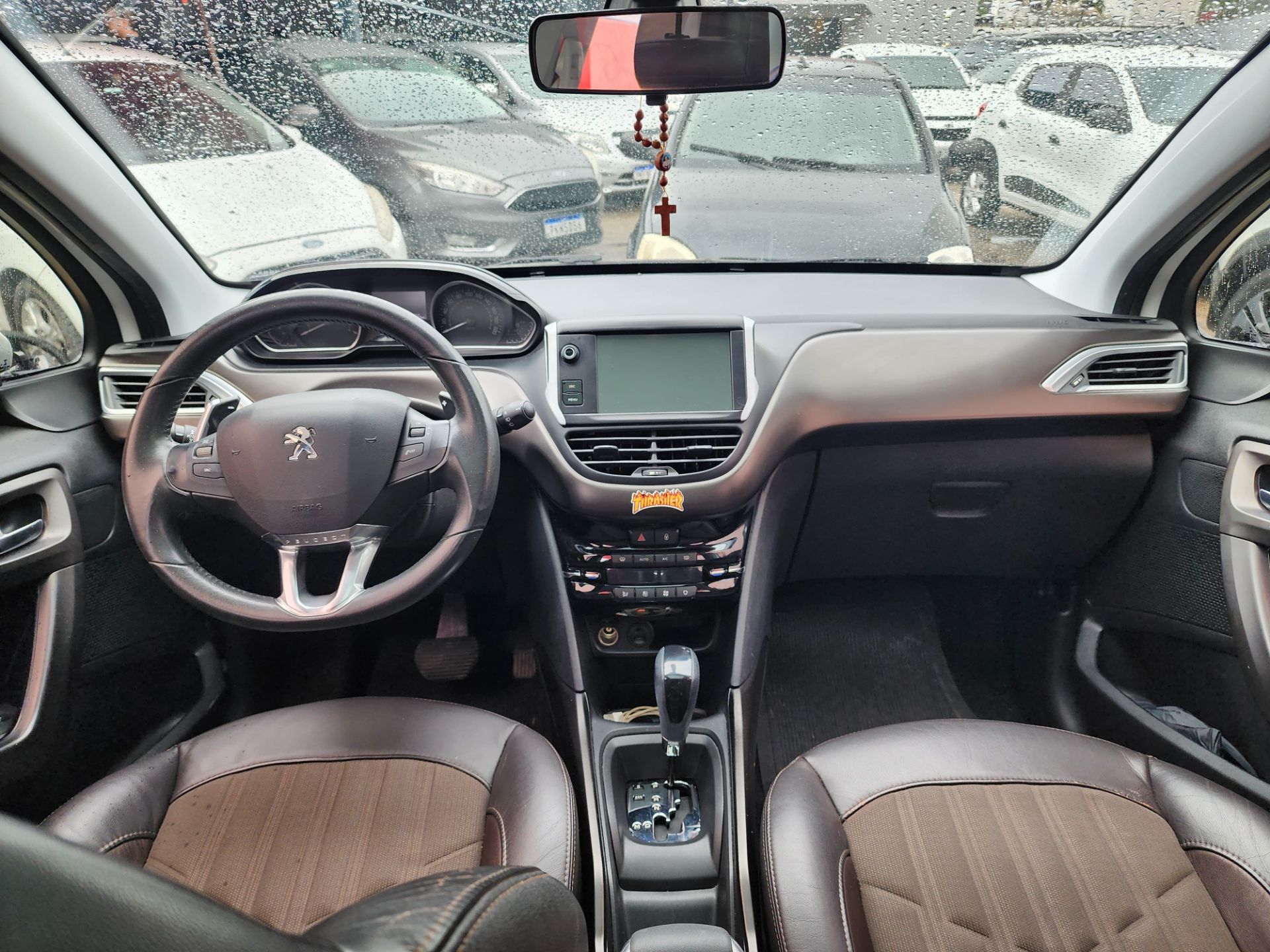 PEUGEOT 2008 griffe at
