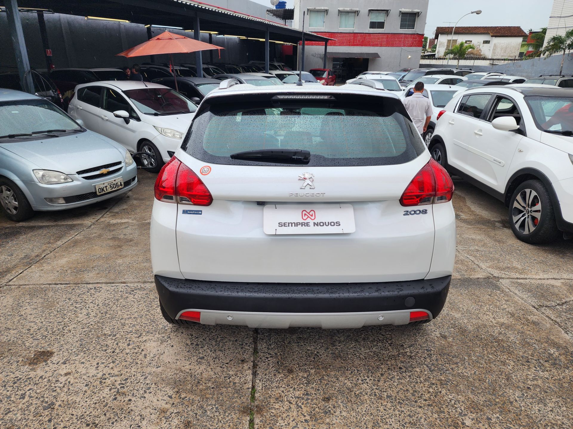 PEUGEOT 2008 griffe at
