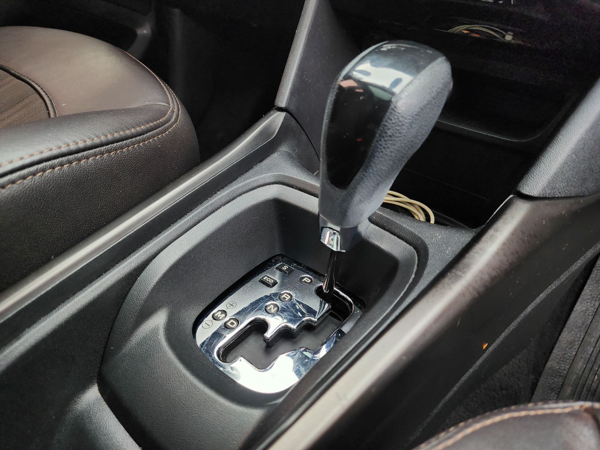 PEUGEOT 2008 griffe at