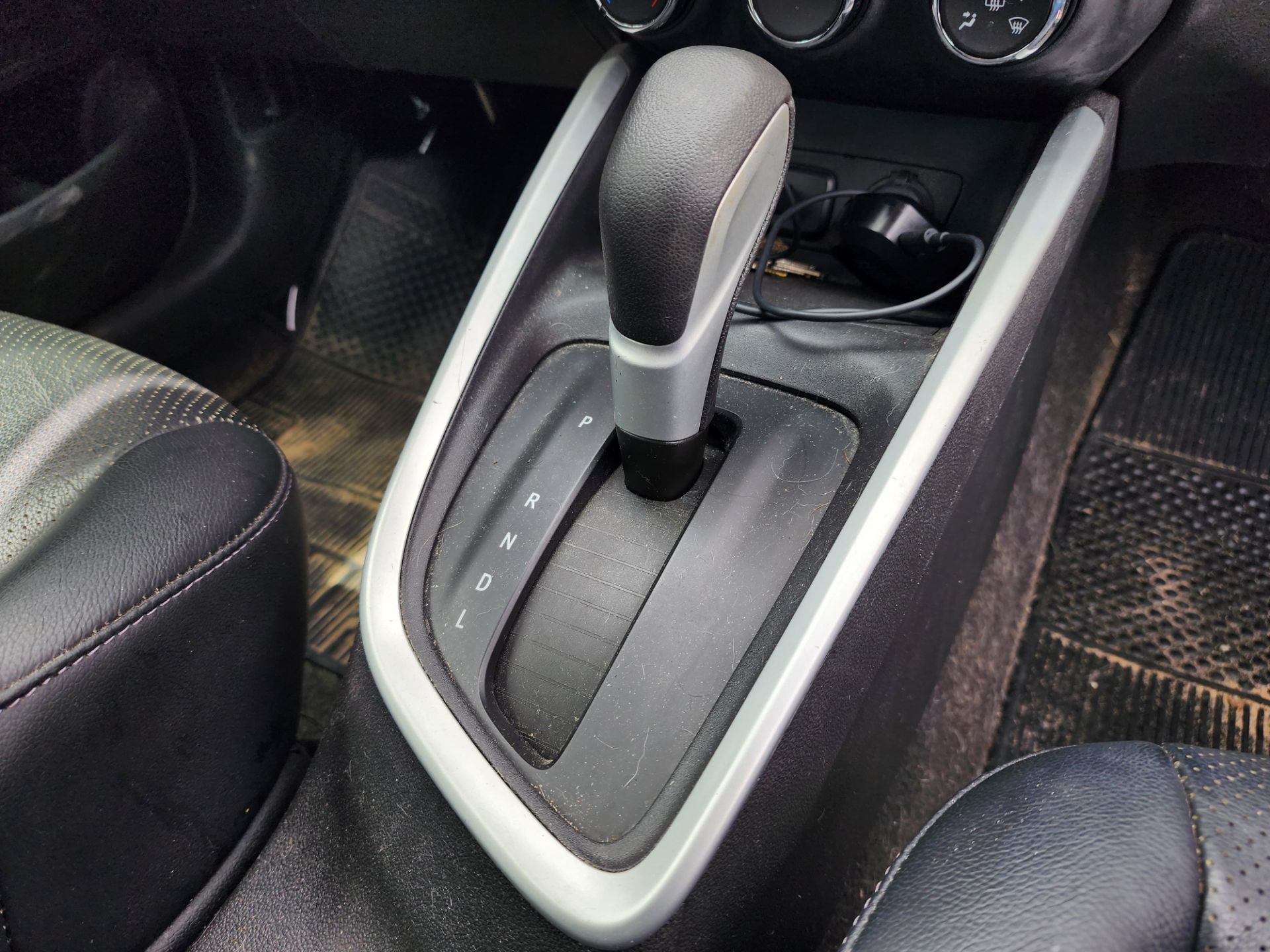 CHEVROLET onix plus 10tat lt1