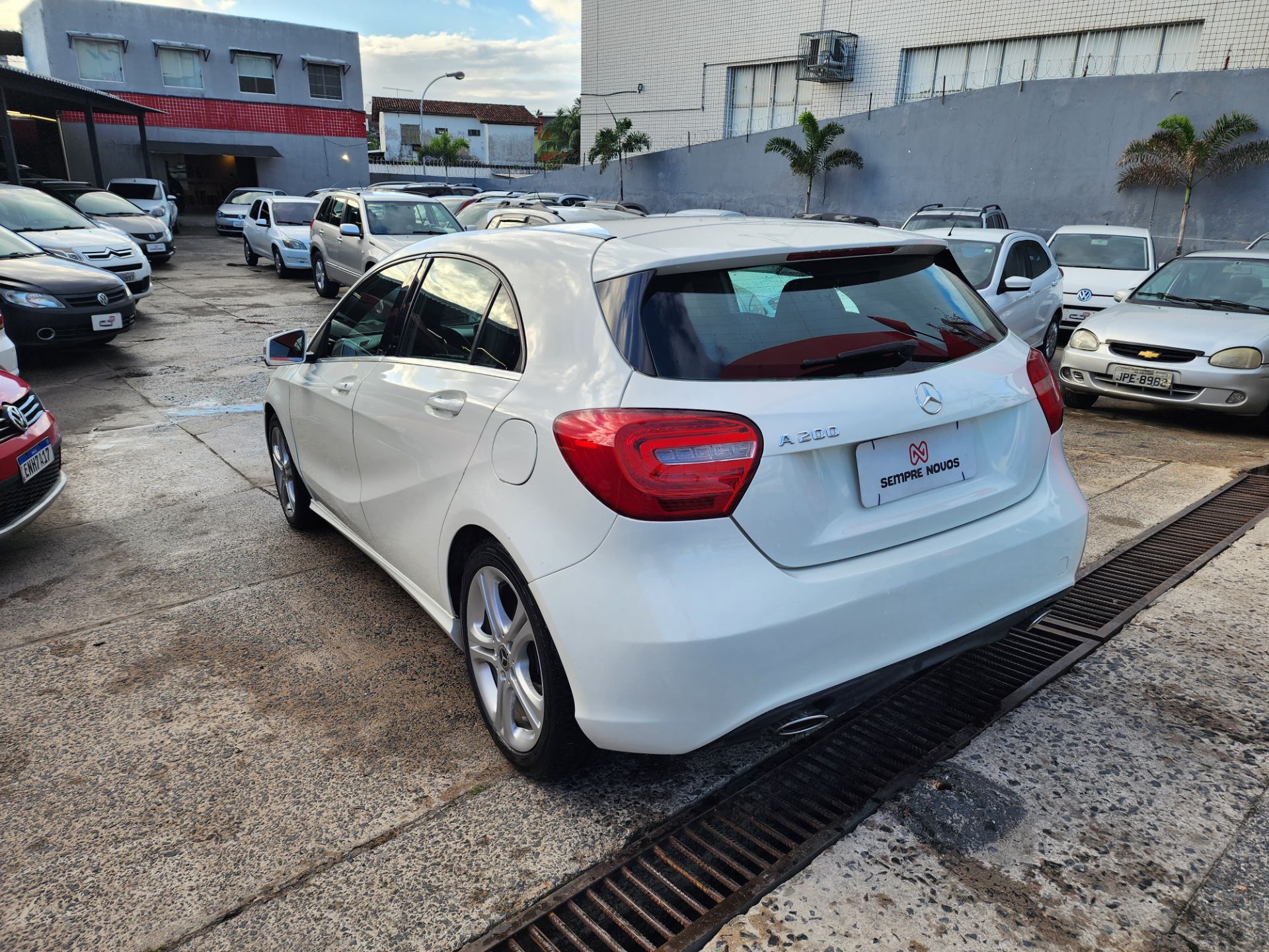 MERCEDES-BENZ a200turbo