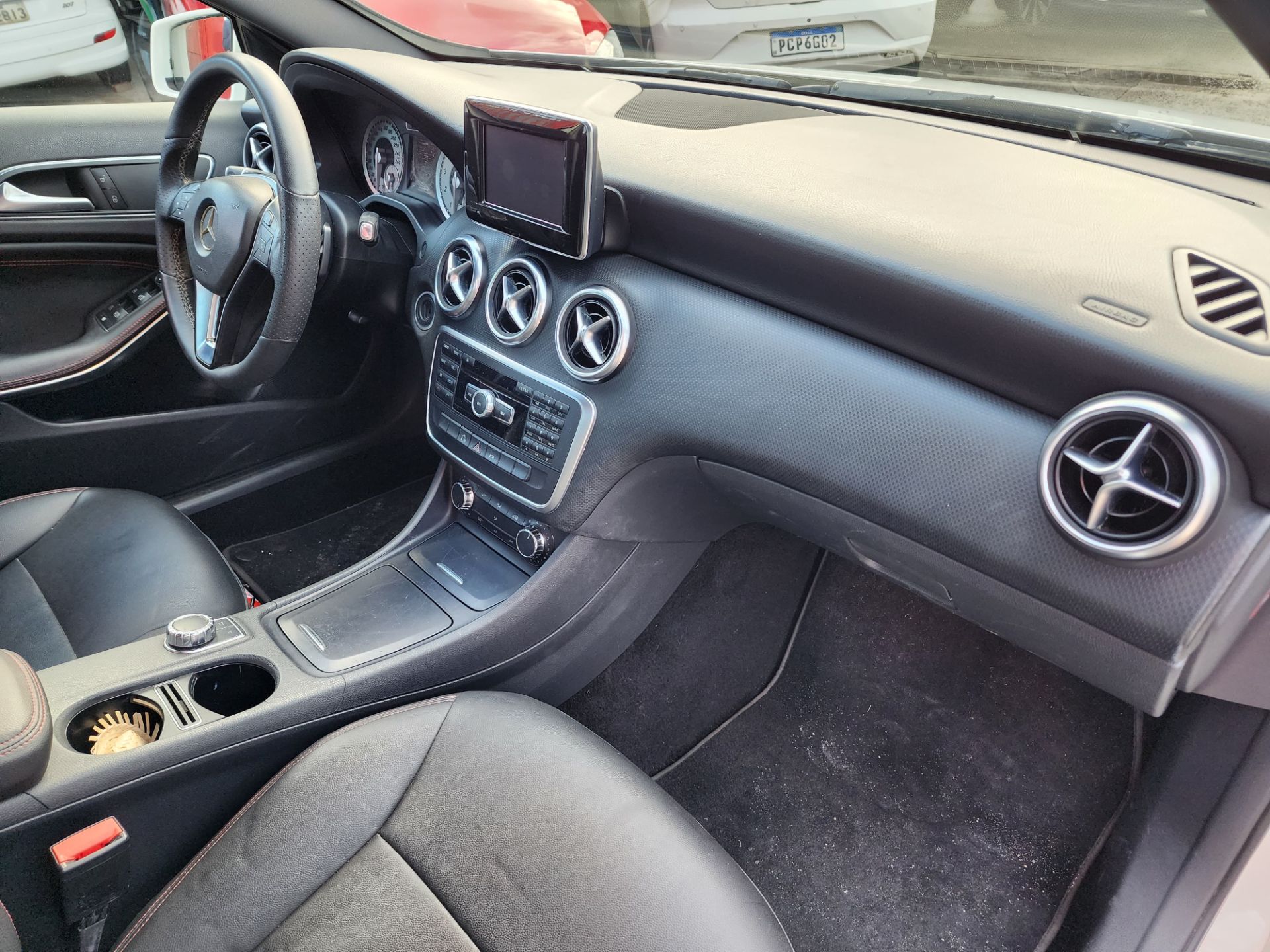 MERCEDES-BENZ a200turbo