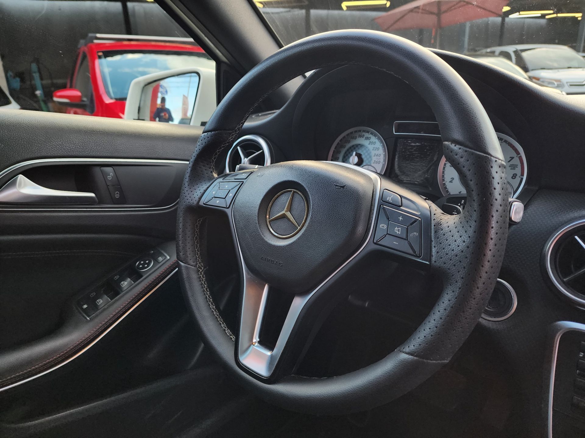 MERCEDES-BENZ a200turbo